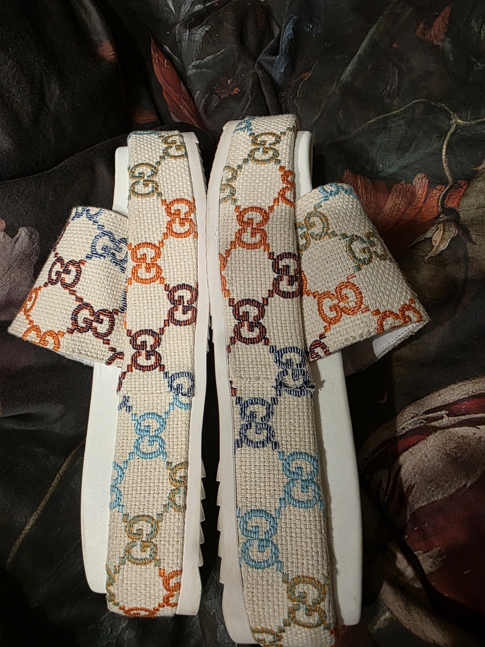 Please Read Description Gucci White Slides with GG Pattern - Picture 2 of 6